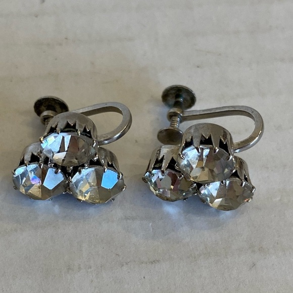 Clear Crystal Screw Back Vintage Silver Tone Earrings Made In Austria - Picture 9 of 15